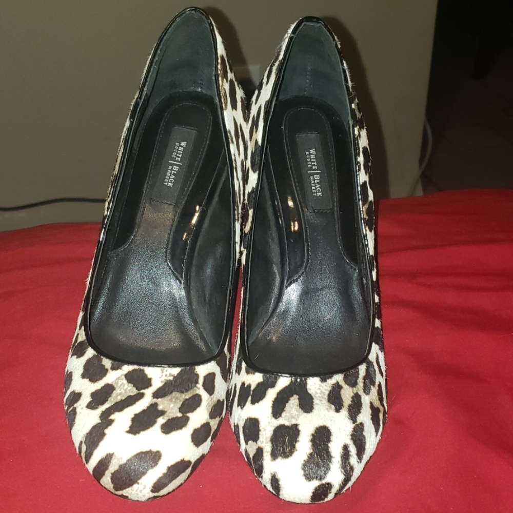 WHBM cheetah Hair calf wedges